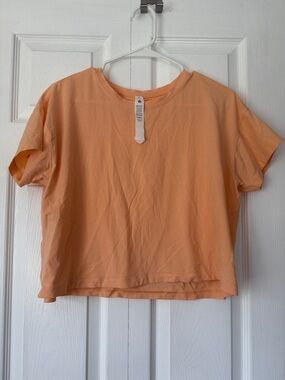 lululemon athletica bright orange Short-Sleeve Cropped Tee